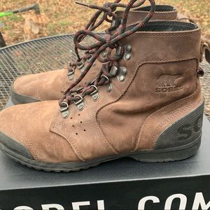 Sorel mens 9.5 hiking boot